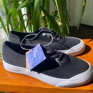 HUF Black Cromer Skate Shoes Size 5.5 New